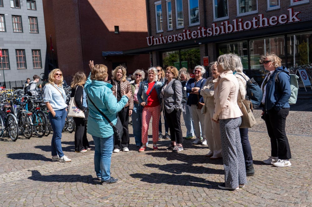Afbeelding 2 van 3 van Stadswandeling Managementondersteuners