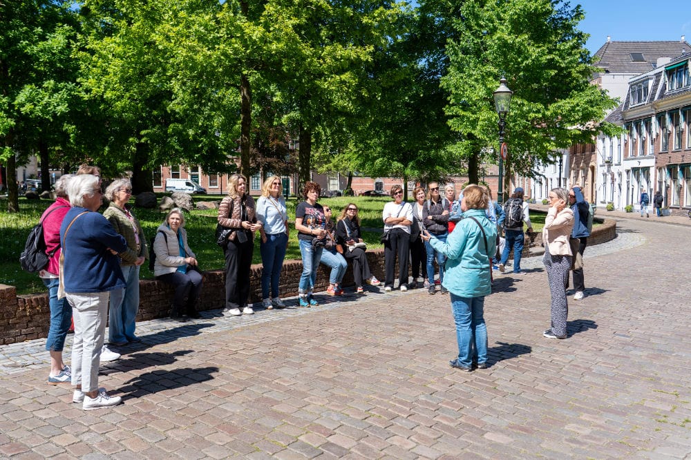 Afbeelding 3 van 3 van Stadswandeling Managementondersteuners
